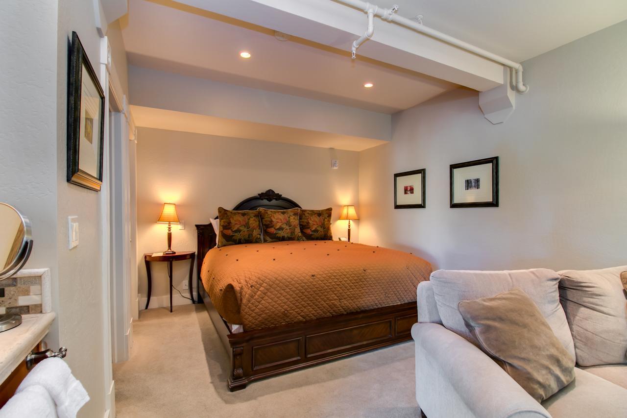 Winchester Hotel 5*